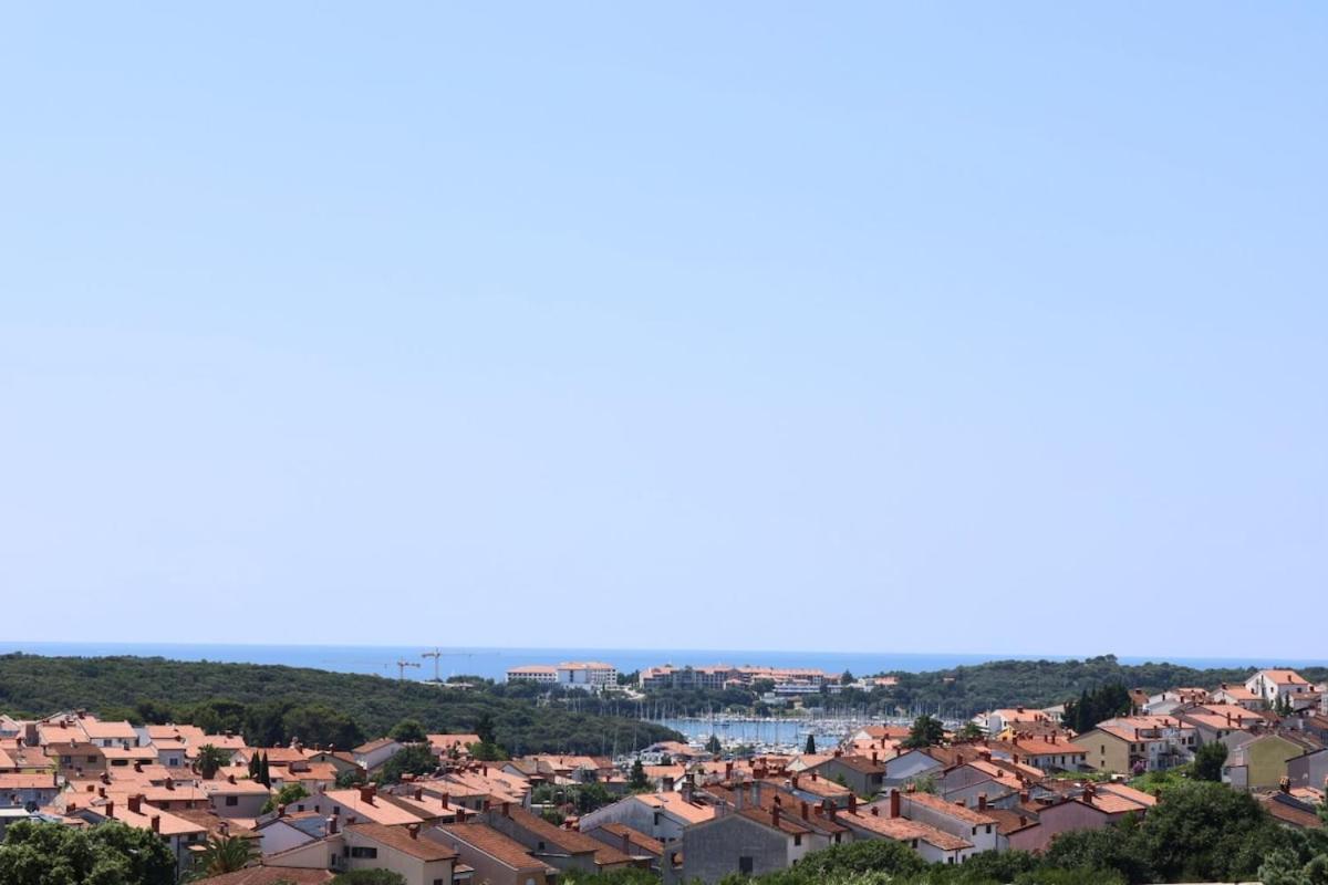 Penthouse Sea View Apartment Pula